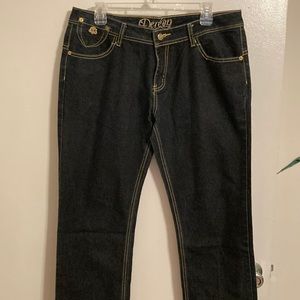 Dereon Women’s Denim Jeans (size 11/12)